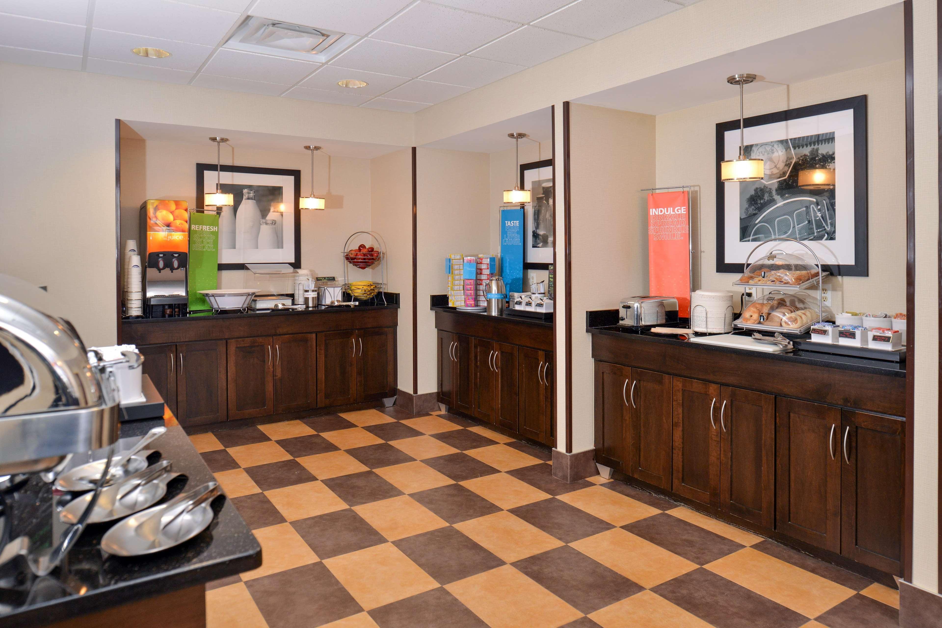 Hampton Inn Clarion Exterior photo