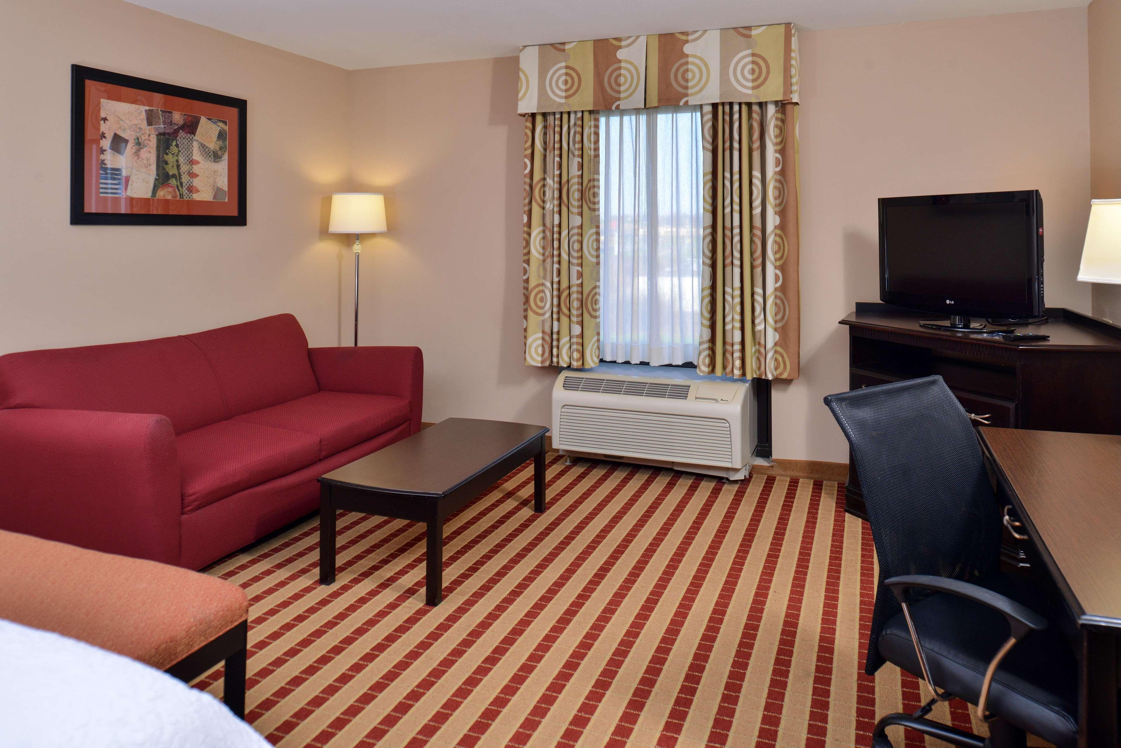 Hampton Inn Clarion Exterior photo